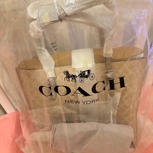 Brand New
Coach tote w/ matching wallet